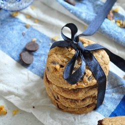 Dark Chocolate Walnut Cookies