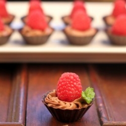 Chocolate Mousse in Dove Cups