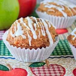 Apple Cinnamon Streusel Muffins