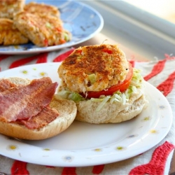 BLT Crab Cakes