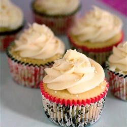 White Chocolate Cupcakes