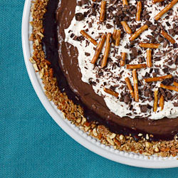 Chocolate Covered Pretzel Pie