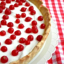 Red Currants and Cream Cheese Tart