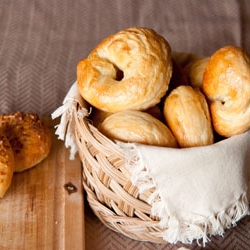 Homemade Egg Bagels