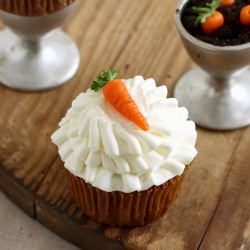 Ruffled Carrot Cupcakes