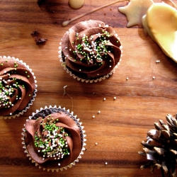 Chocolate Caramel Cupcakes