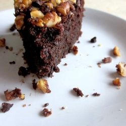 Eggless Chocolate Walnut Cake