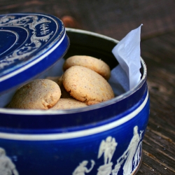 Honey, Orange and Almond Shortbread