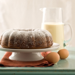 Eggnog Bundt Cake