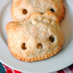 Hello Kitty Pocket Pies