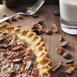 Gluten Free Chocolate Bourbon Pecan Pie