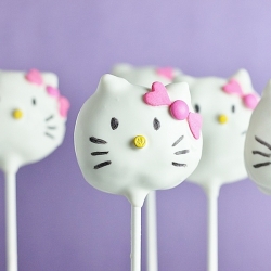 Hello Kitty Cake Pops