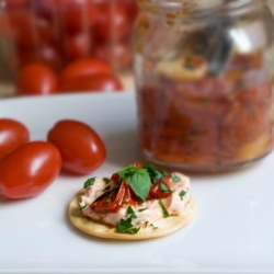 Tomato & Garlic Spread