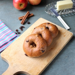 BBA Cinnamon Raisin Bagels