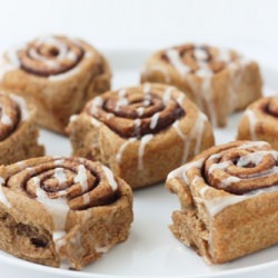 Holiday Comforts: Cinnamon Rolls