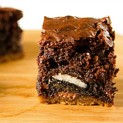 Choco-Chip Cookie & Oreo Brownies