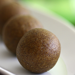 Ragi Flour and Walnut Laddu