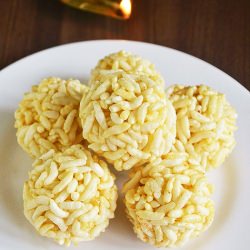 Puffed Rice Jaggery Balls