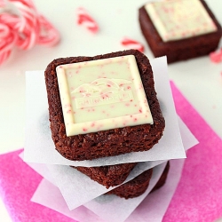 Peppermint Bark Cakes