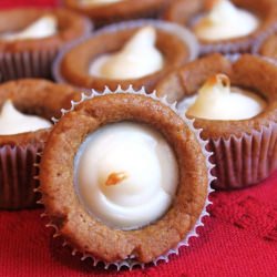 Gingerbread Cheesecake Bites