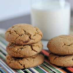 Mimi’s Molasses Crinkles