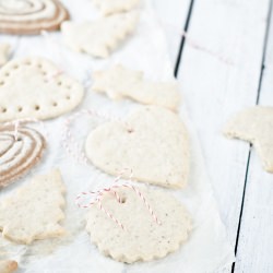 White Gingerbreads