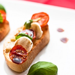 Winter Tomato Bruschetta