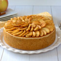 Apple Spice Cheesecake