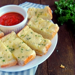 Cheesy Garlic Bread