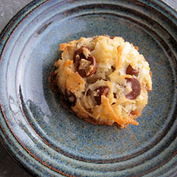 Orange-Chocolate Chip Macaroons