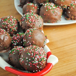 Nutella-Filled Cake Balls