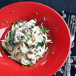 Chicken & Shimeji Mushroom Pasta