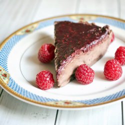 Raspberry Mousse Pie