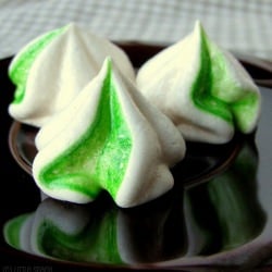 Meringue Kisses