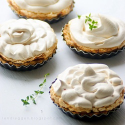 Tartlets with Meringue & Mirabelle