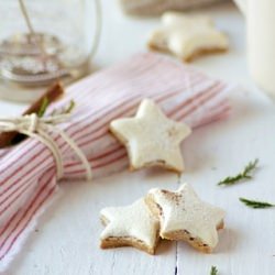 Cinnamon Stars