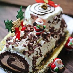 Yule Chocolate Log