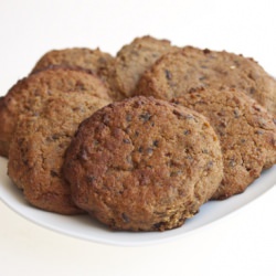 Chewy Almond Gingerbread Cookies