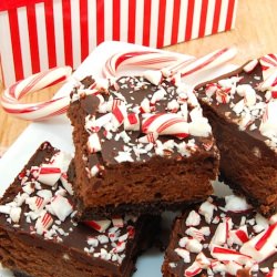 Chocolate Cheesecake Candy Cane Bar