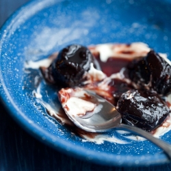 Red Wine Stewed Prunes