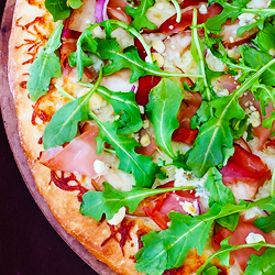 Pear, Prosciutto & Gorgonzola Pizza