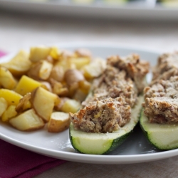 Vegan Stuffed Zucchini