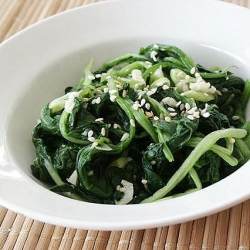 Korean Seasoned Spinach