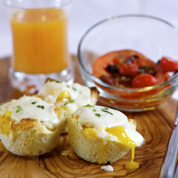 Eggs Florentine Toast Cups