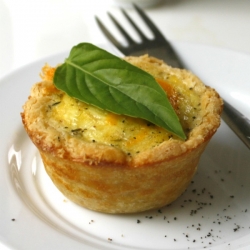 Muffin Sized Quiche with Zucchini