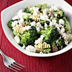 Pasta with Broccoli, Olives & Feta