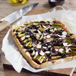 Sesame and Balsamic Glazed Asparagus