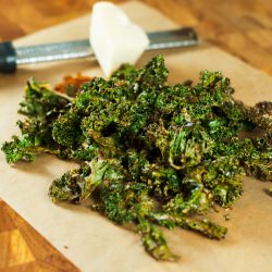 Chili Spiced Kale Parmesan Chips