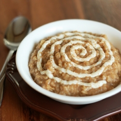 Cinnamon Roll Oatmeal