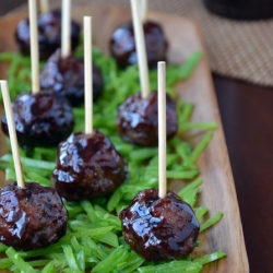 Hoisin-Glazed Asian Meatballs